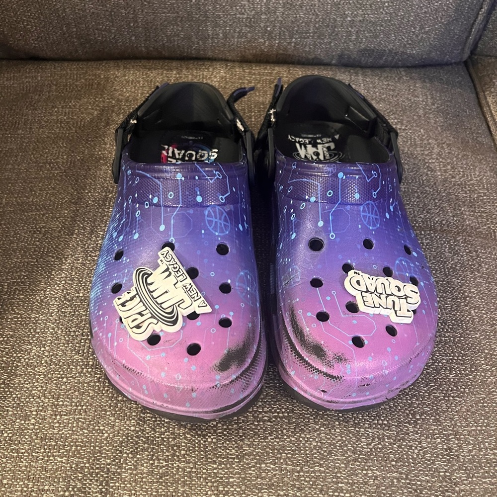 CROCS x Space Jam